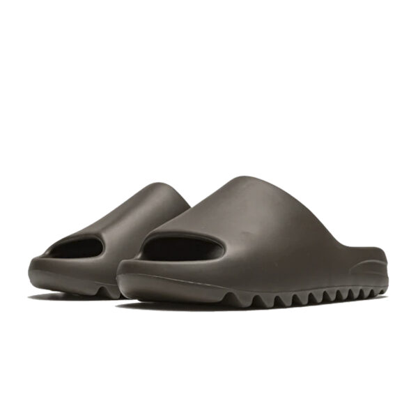 Yeezy Slide “Soot”