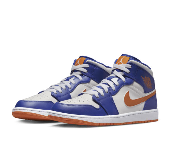 Air Jordan 1 Mid “Knicks”