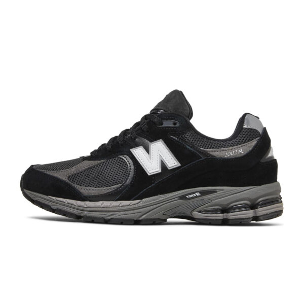 New Balance 2002R “Black Dark Grey White”