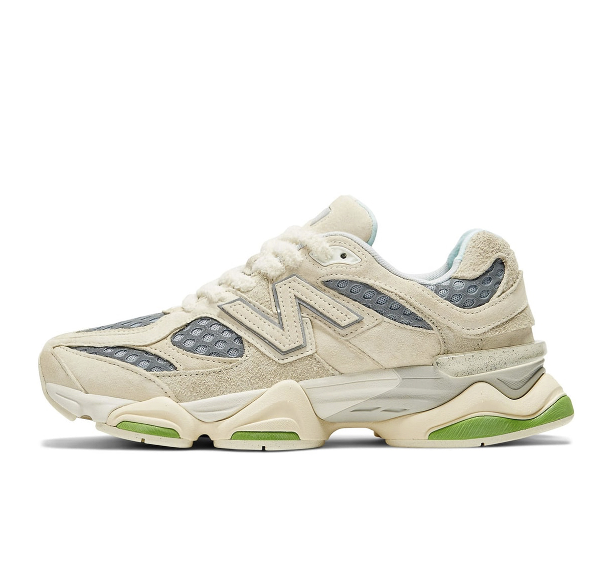 New Balance 9060 Bricks & Wood