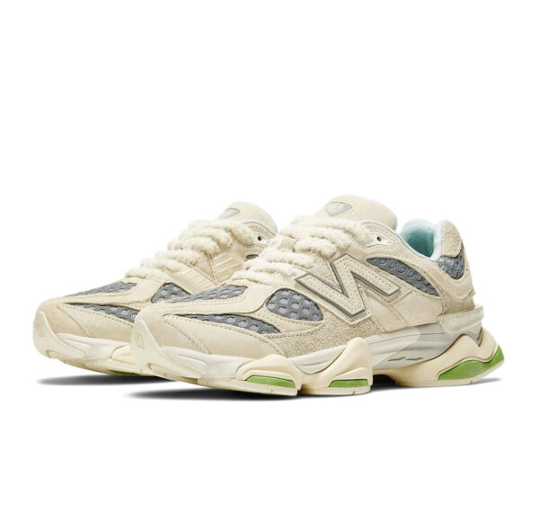 New Balance 9060 Bricks & Wood