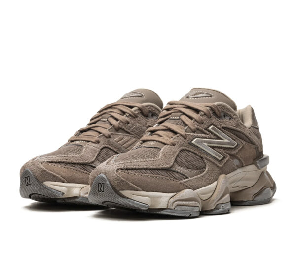 New Balance 9060 Mushroom Timberwolf