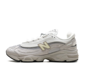 New Balance 1000 Grey Cream