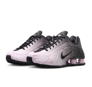 Nike Shox R4 “Sakura”